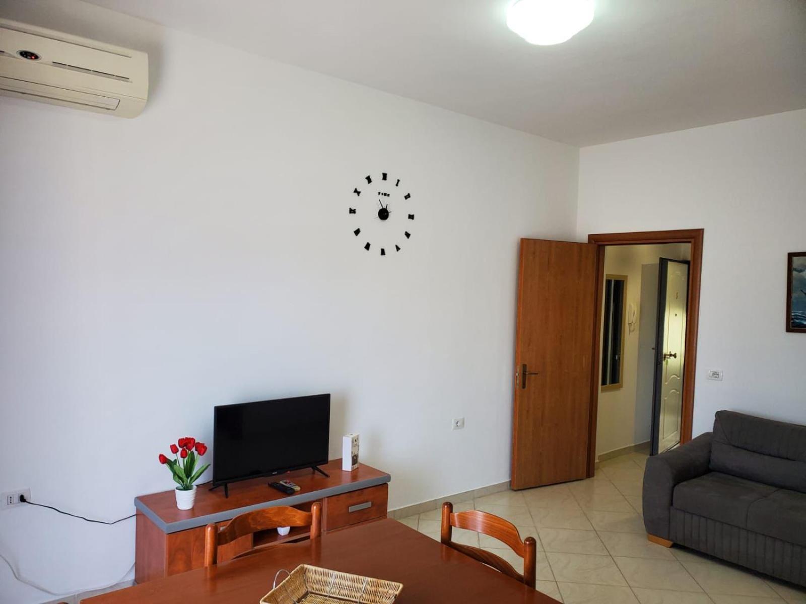 Summer Gate Apartment Саранде Екстериор снимка