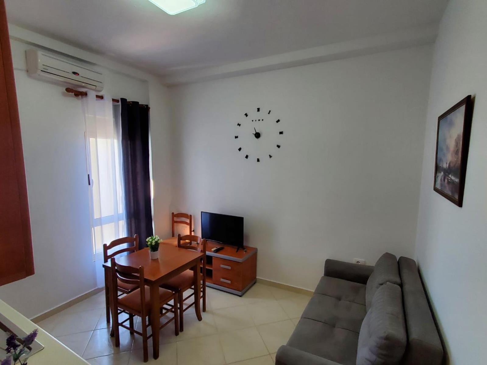Summer Gate Apartment Саранде Екстериор снимка