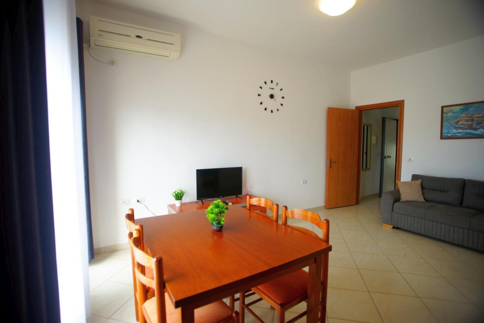 Summer Gate Apartment Саранде Екстериор снимка